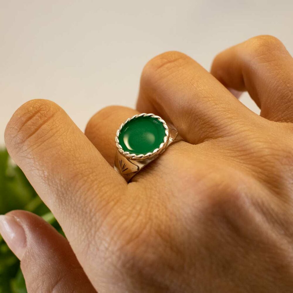 prima arrow green ring