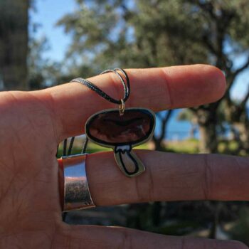 houba agneska necklace