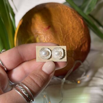 carla pearl earrings