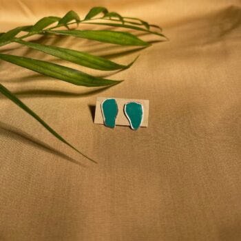 honora stud earrings