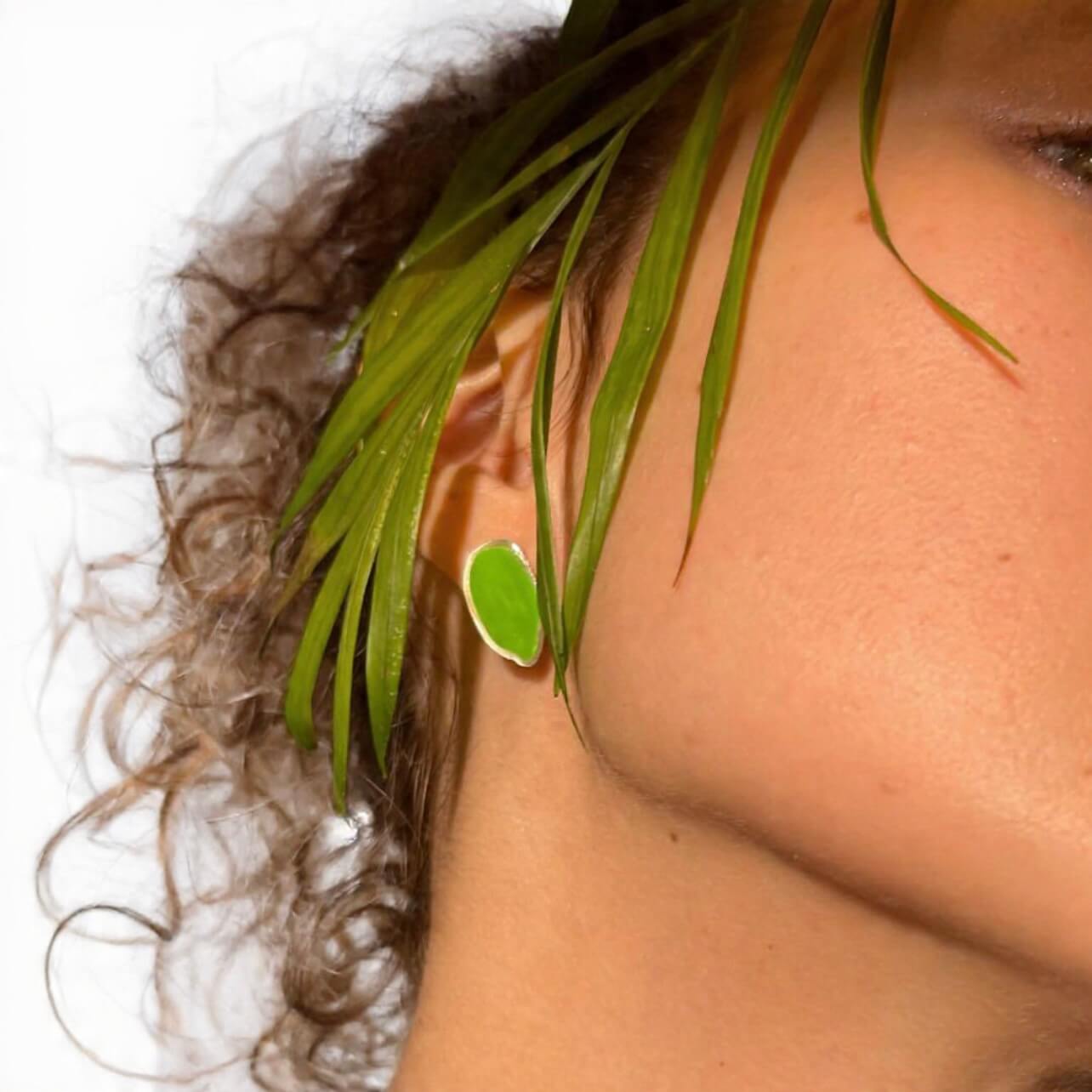 honora stud earrings